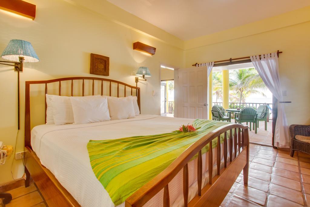 Robert'S Grove Beach Resort Placencia Dış mekan fotoğraf