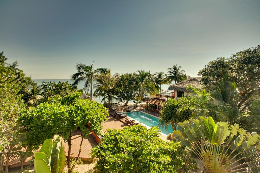 Robert'S Grove Beach Resort Placencia Dış mekan fotoğraf