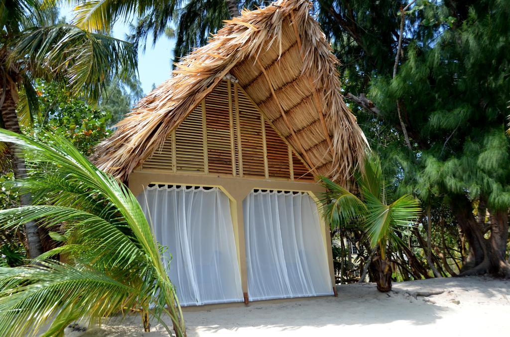 Robert'S Grove Beach Resort Placencia Dış mekan fotoğraf